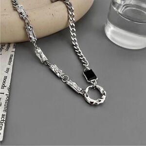 Silver-Toned Irregular Chain Necklace with Black Crystal